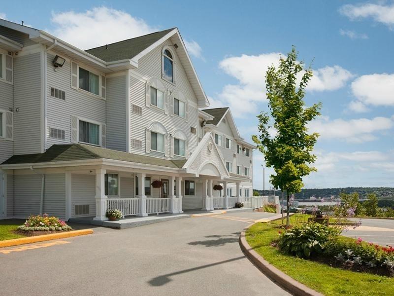 Country Inn & Suites Dartmouth Extérieur photo