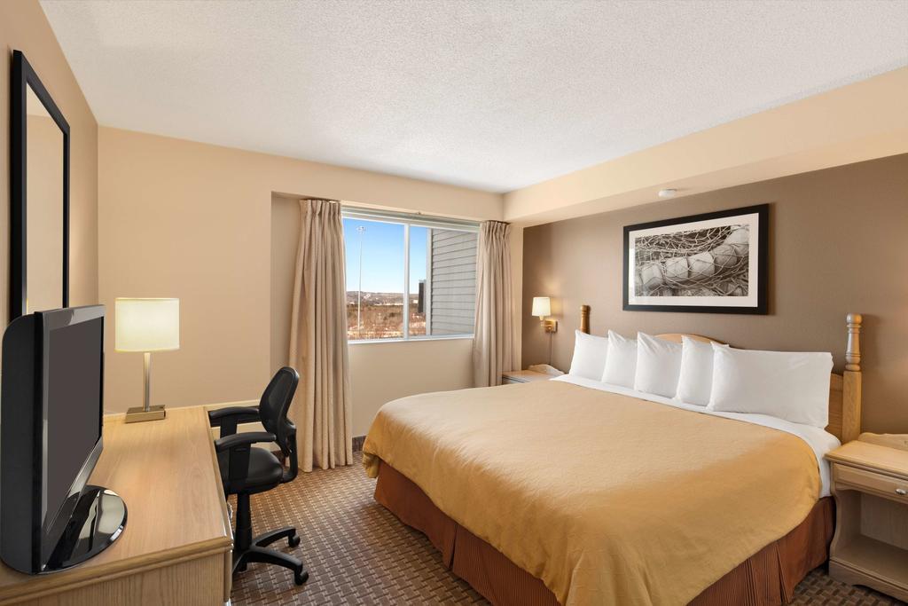Country Inn & Suites Dartmouth Extérieur photo