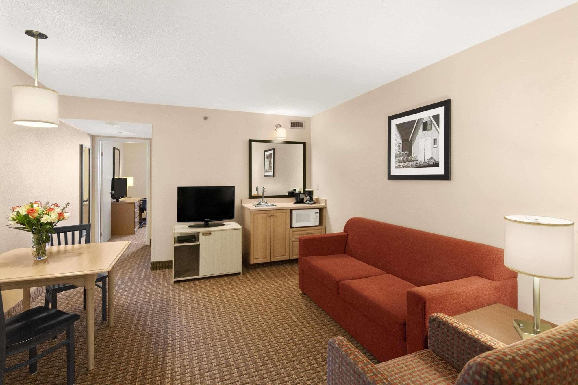 Country Inn & Suites Dartmouth Extérieur photo